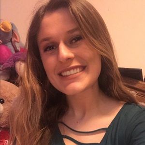 Meet your Posher, Madison